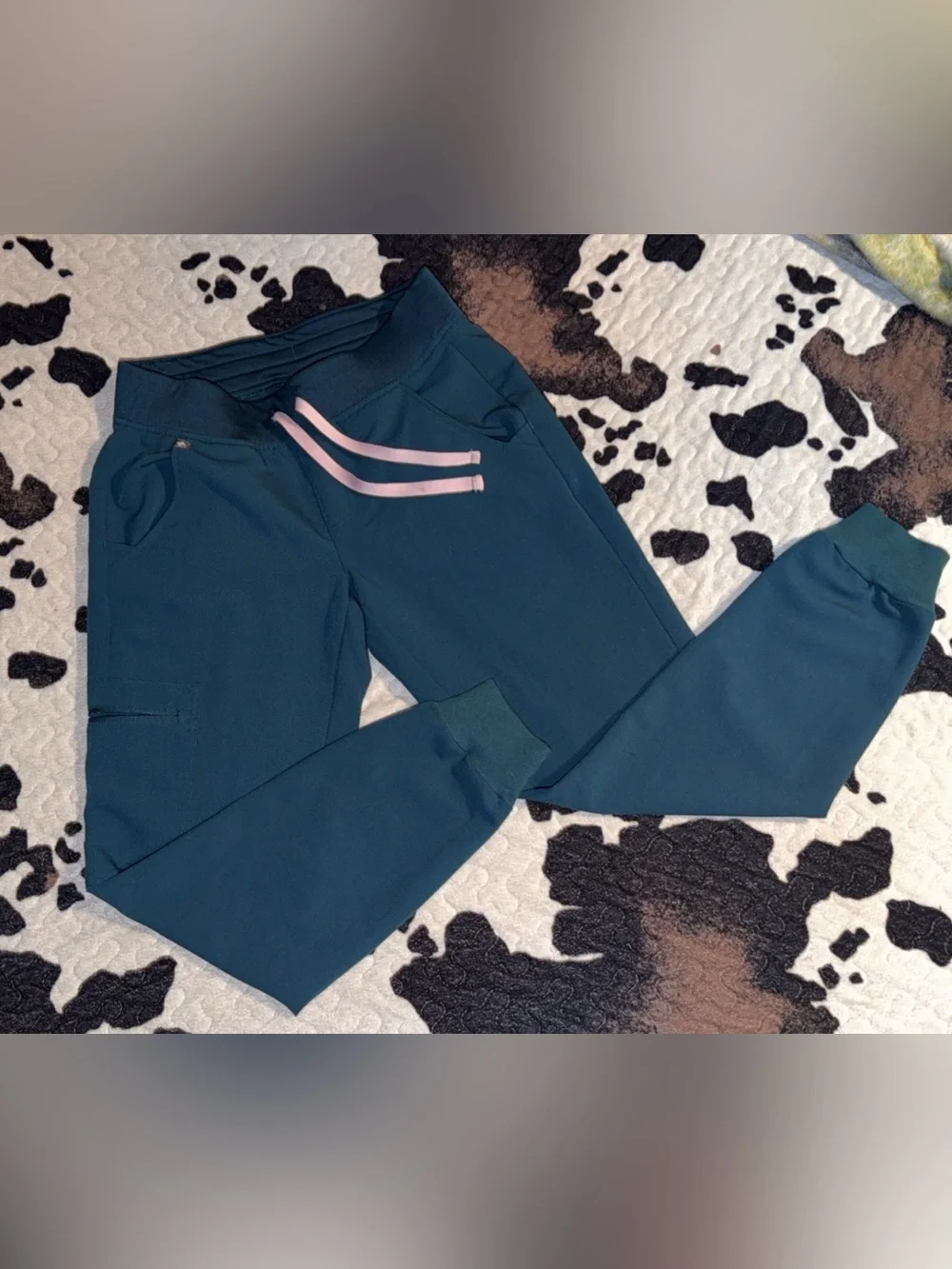 Figs Teal Joggers with Pink Drawstring XS/P